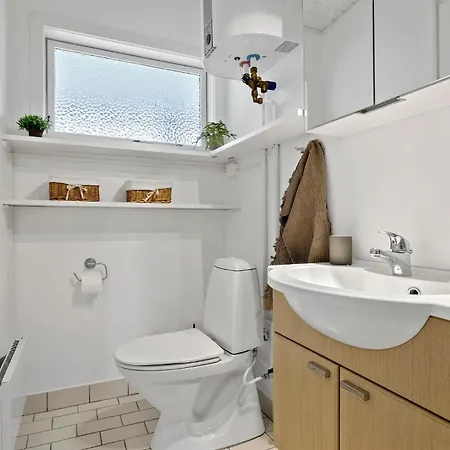 Lovely In With Sauna Appartement Neksø